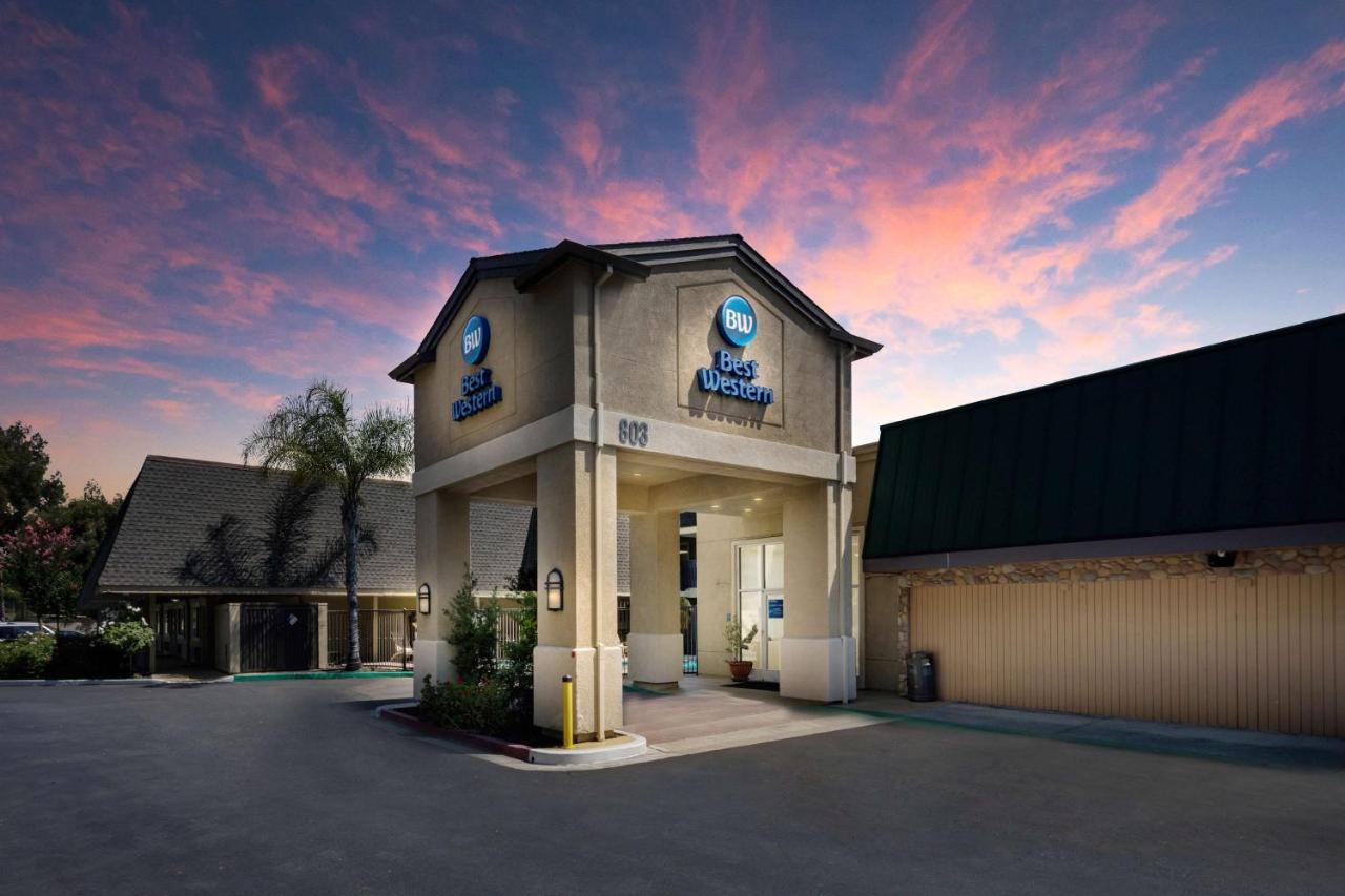 Best Western Danville Sycamore Inn Exterior foto