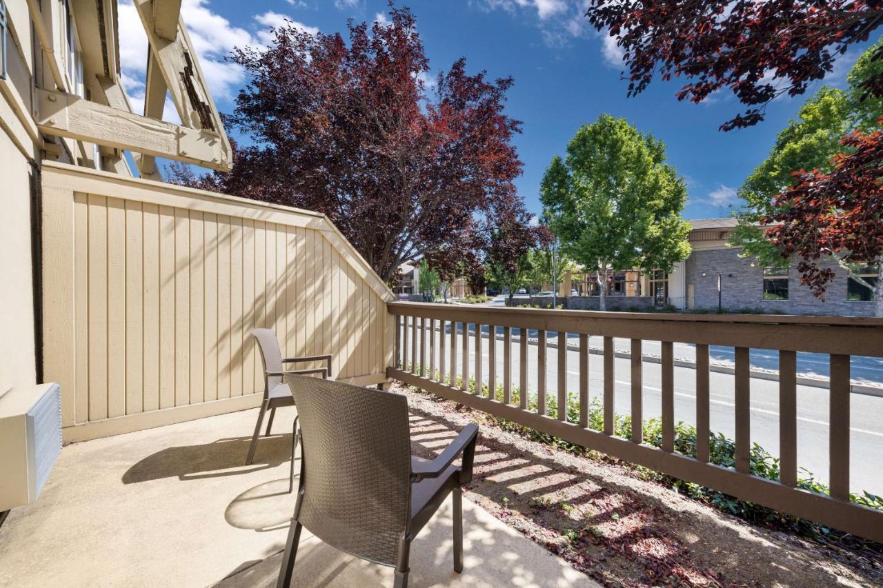 Best Western Danville Sycamore Inn Exterior foto